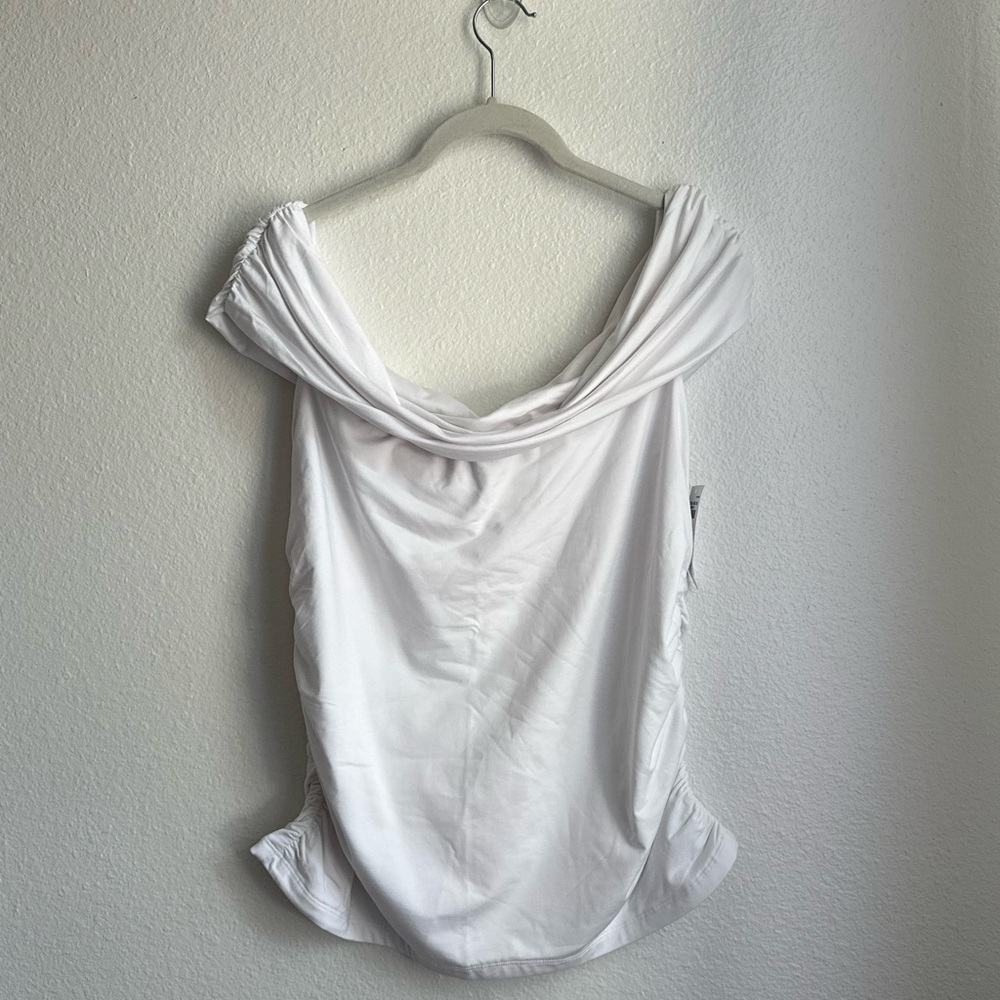 Abercrombie & Fitch White Off The Shoulder Top NWT